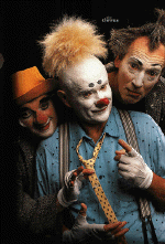 clowns.gif (119044 oCg)