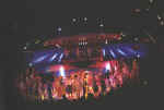 saltimbanco_closing.jpg (32688 バイト)