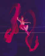 saltimbanco_dtightrope.jpg (91390 バイト)